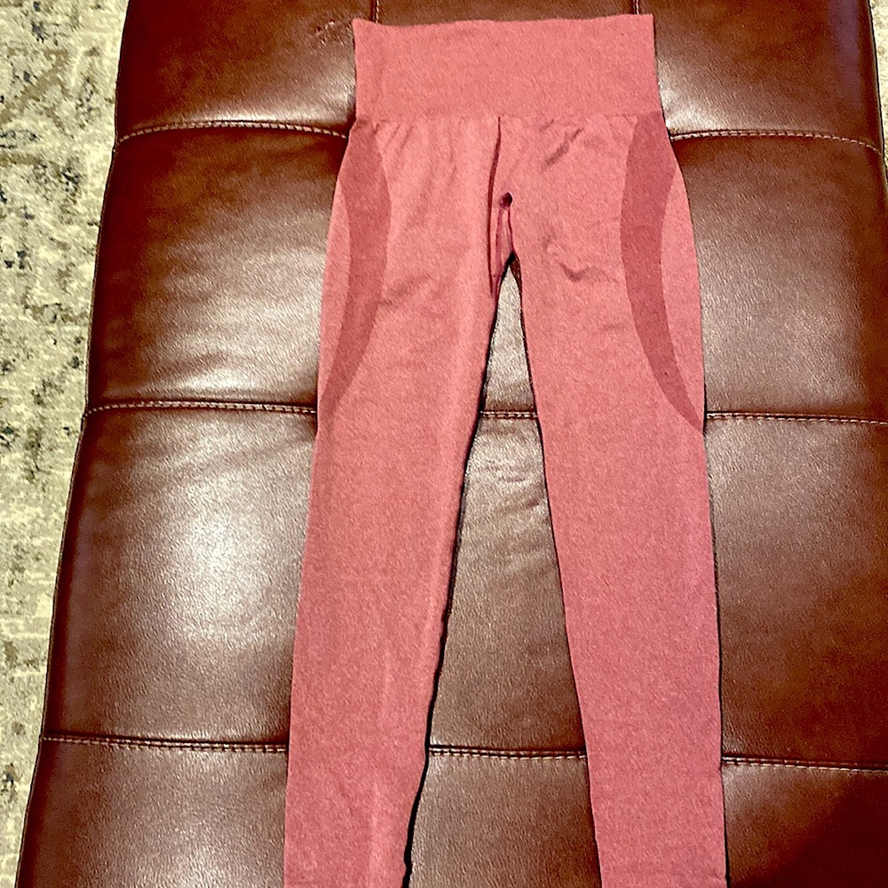 NVGTN leggings